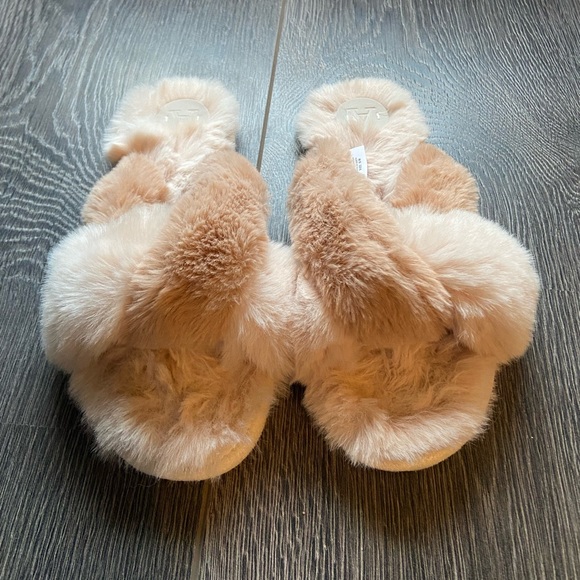 Anthropologie Lexi sandal-style faux fur slipper - Picture 2 of 6